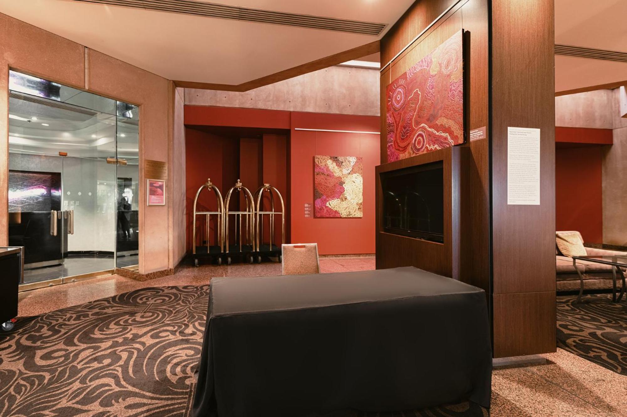 Intercontinental Adelaide By Ihg Hotel Exterior photo Lobby