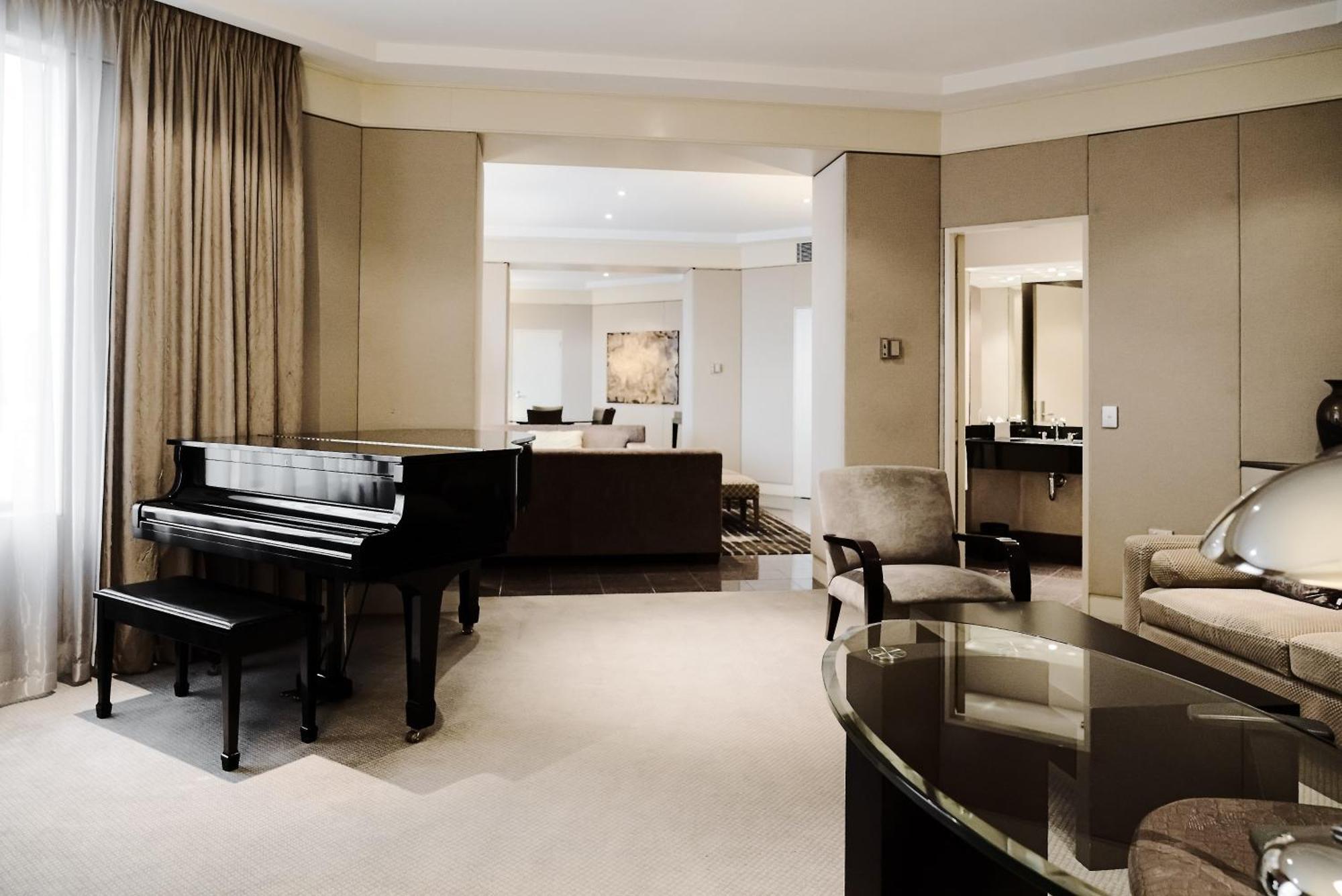 Intercontinental Adelaide By Ihg Hotel Exterior photo