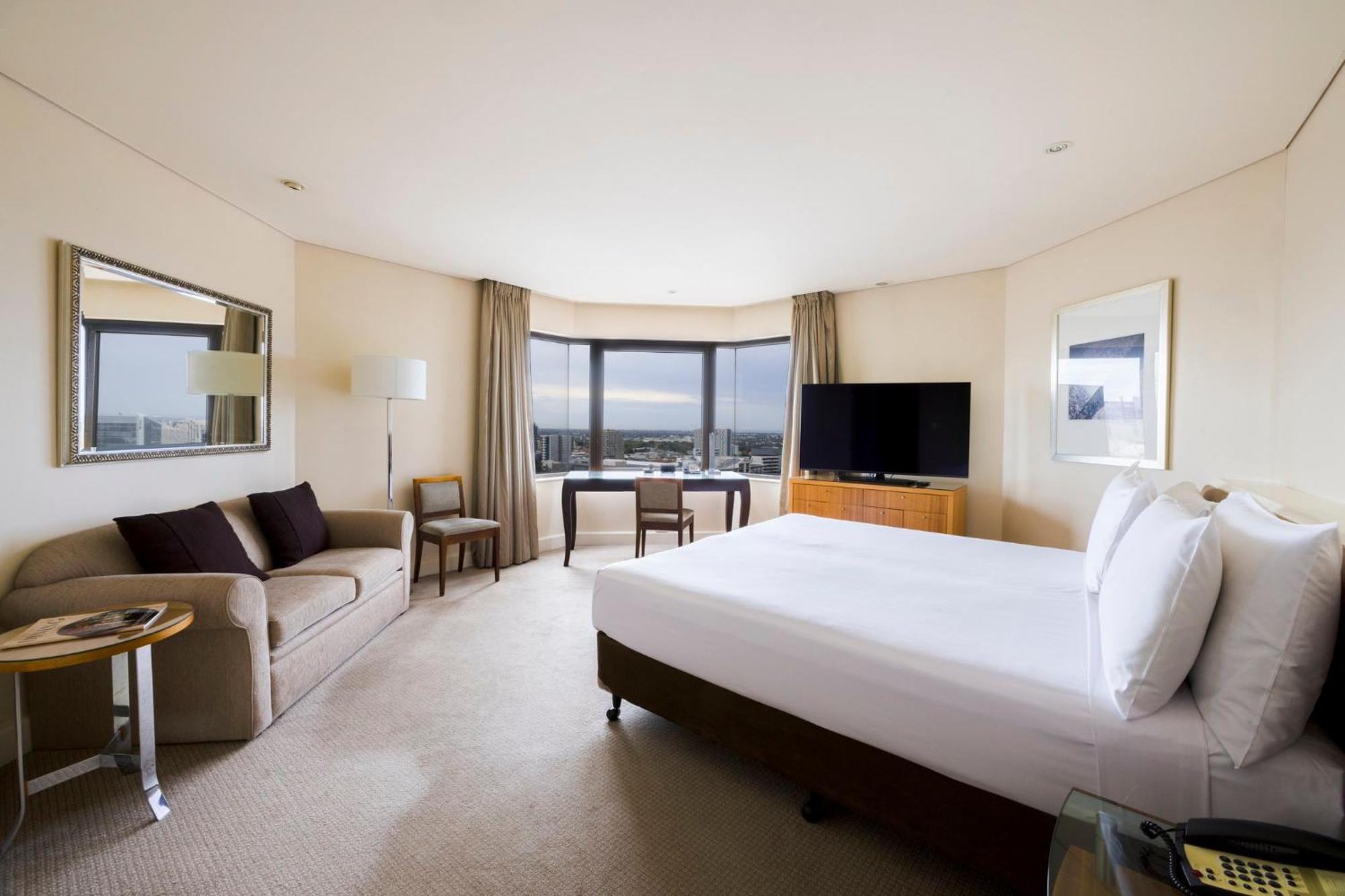 Intercontinental Adelaide By Ihg Hotel Exterior photo A room at the Hilton Sydney