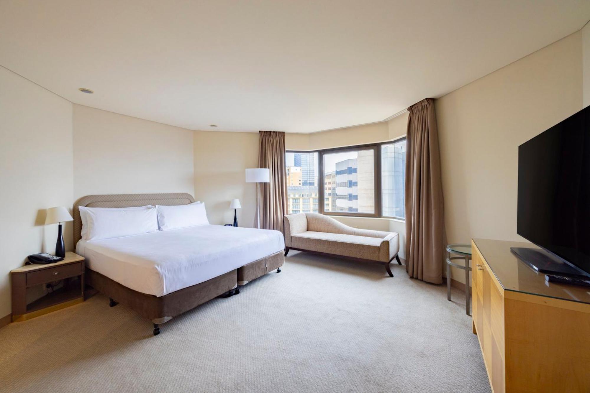 Intercontinental Adelaide By Ihg Hotel Exterior photo A bedroom at the hotel
