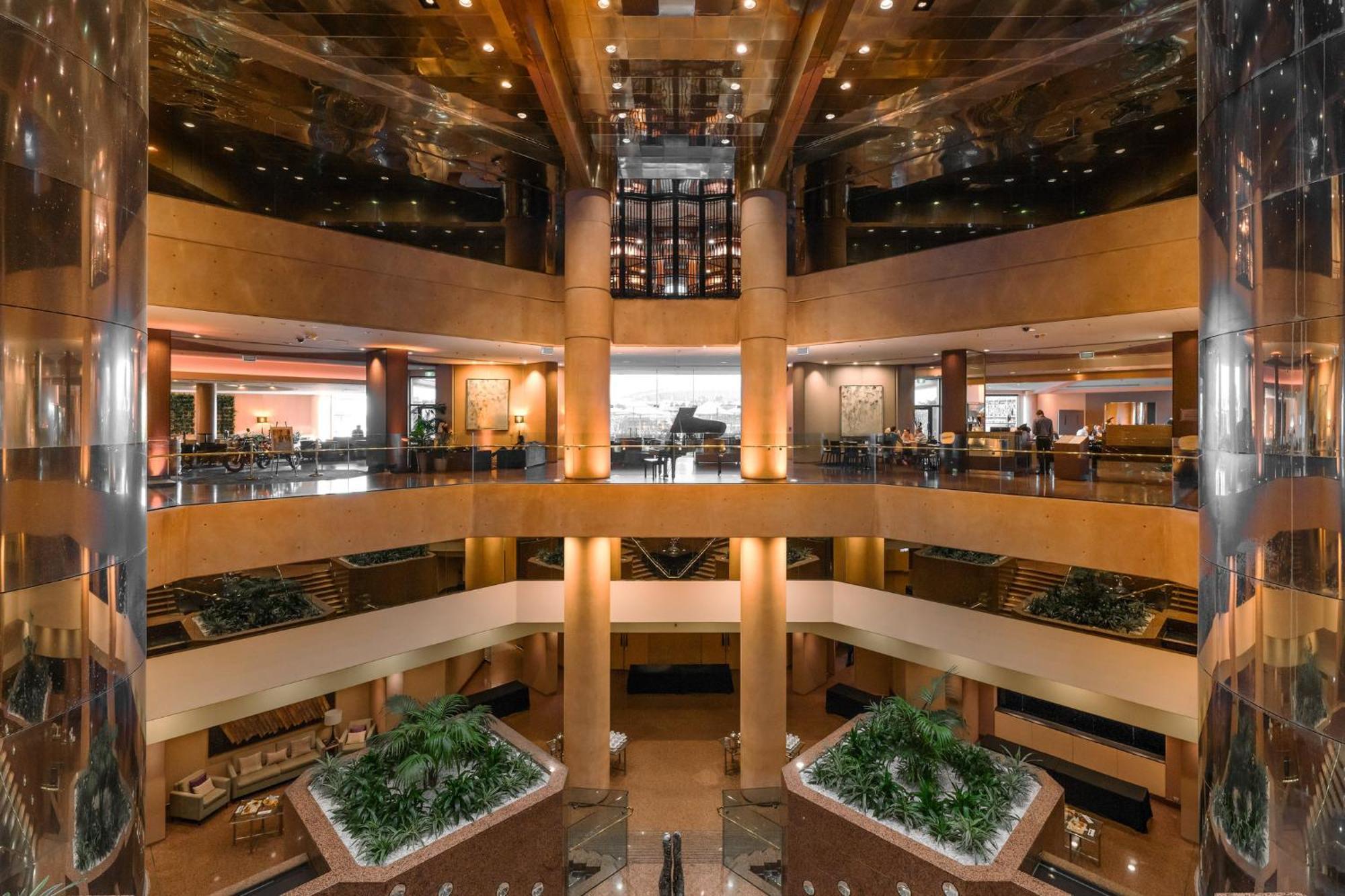 Intercontinental Adelaide By Ihg Hotel Exterior photo The lobby of the hotel