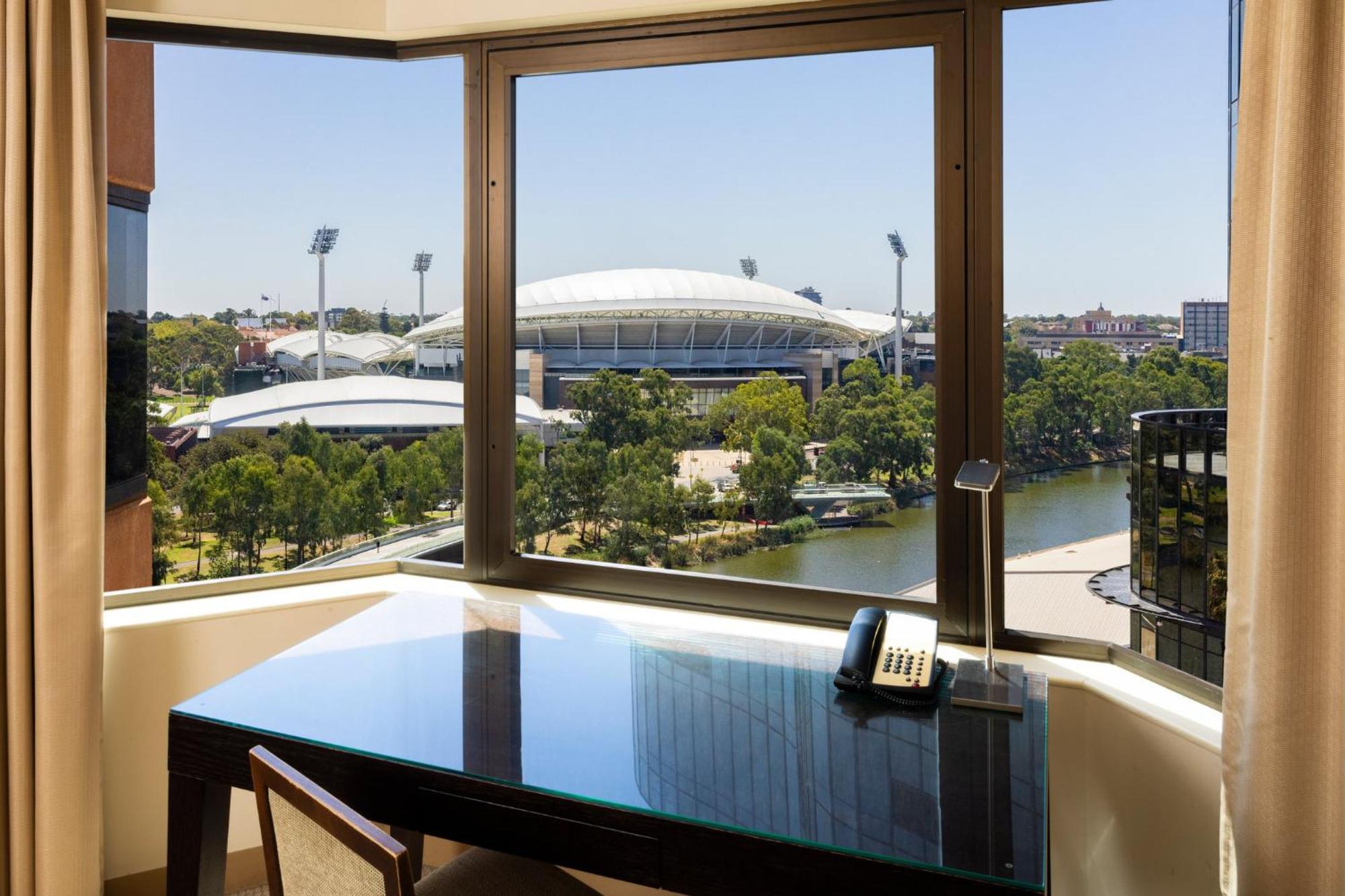 Intercontinental Adelaide By Ihg Hotel Exterior photo