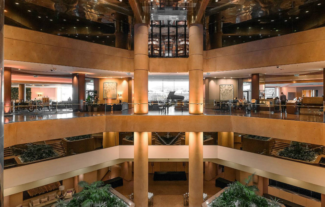 Intercontinental Adelaide By Ihg Hotel Exterior photo The lobby of the hotel